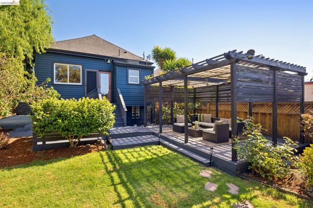 920 63Rd St, Oakland, CA 94608