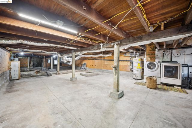 920 63Rd St, Oakland, CA 94608