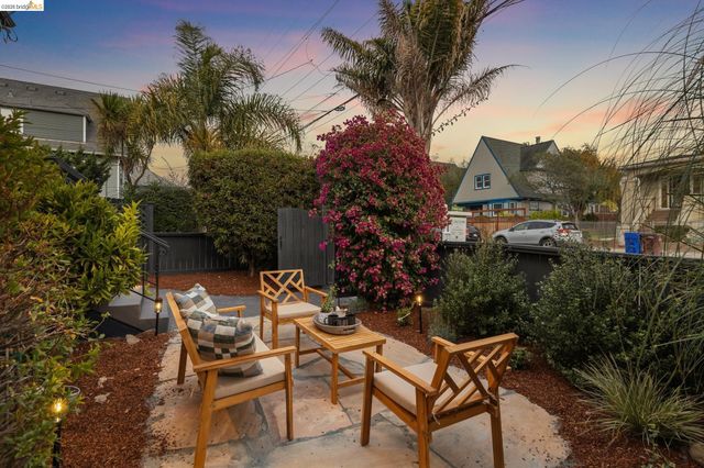 920 63Rd St, Oakland, CA 94608