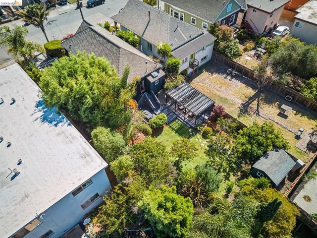 920 63Rd St, Oakland, CA 94608