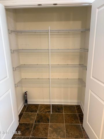 802 Royale Court, North Greenbush, NY 12180