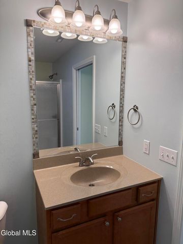 802 Royale Court, North Greenbush, NY 12180