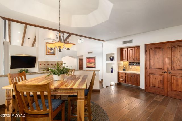 5300 N Avenida De La Colina, Tucson, AZ 85749