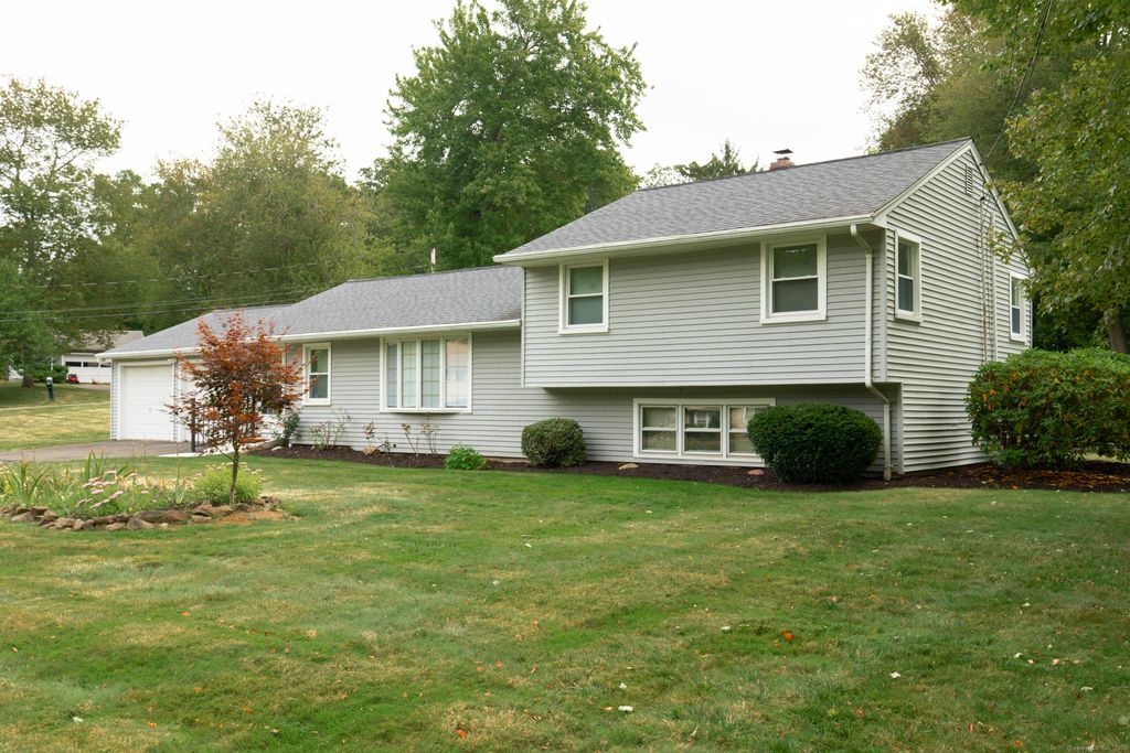 112 Quigley Road, Wallingford, CT 06492