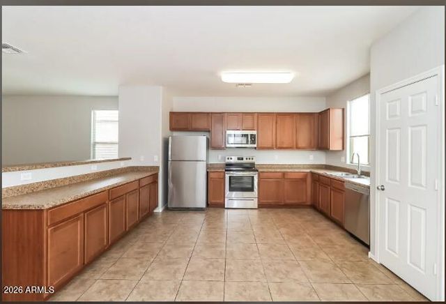 6778 W WETHERSFIELD Road, Peoria, AZ 85381