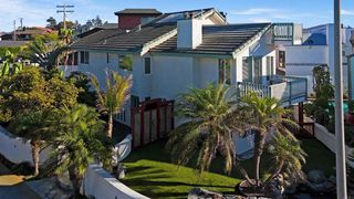 2438 Ocean Street, Carlsbad, CA 92008