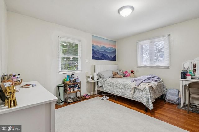 610 W CHESTNUT AVE, Merchantville, NJ 08109