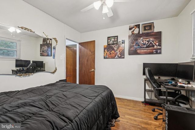 610 W CHESTNUT AVE, Merchantville, NJ 08109