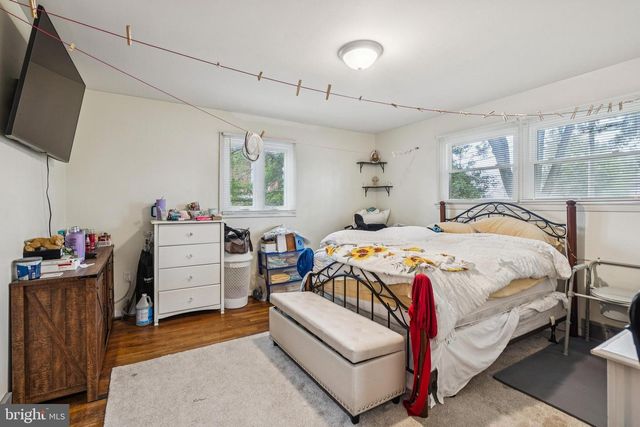 610 W CHESTNUT AVE, Merchantville, NJ 08109