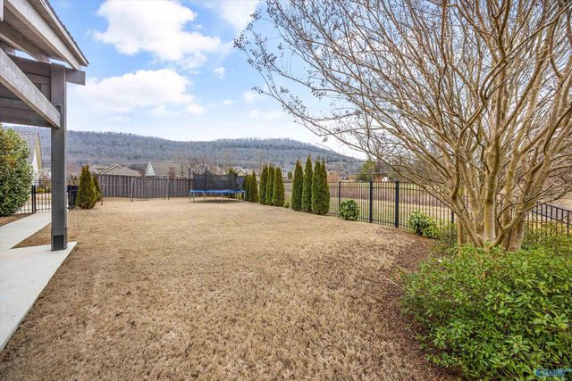 22 Astoria Lane SE, Gurley, AL 35748