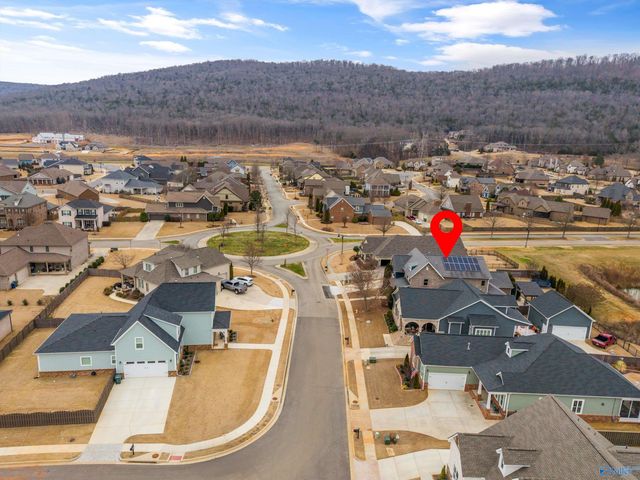 22 Astoria Lane SE, Gurley, AL 35748