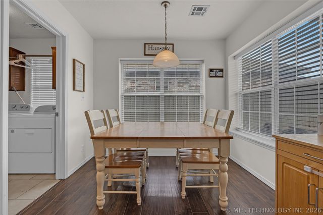1158 E 133rd Street, Glenpool, OK 74033