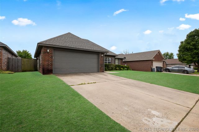 1158 E 133rd Street, Glenpool, OK 74033
