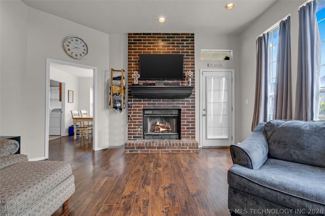 1158 E 133rd Street, Glenpool, OK 74033