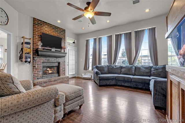 1158 E 133rd Street, Glenpool, OK 74033