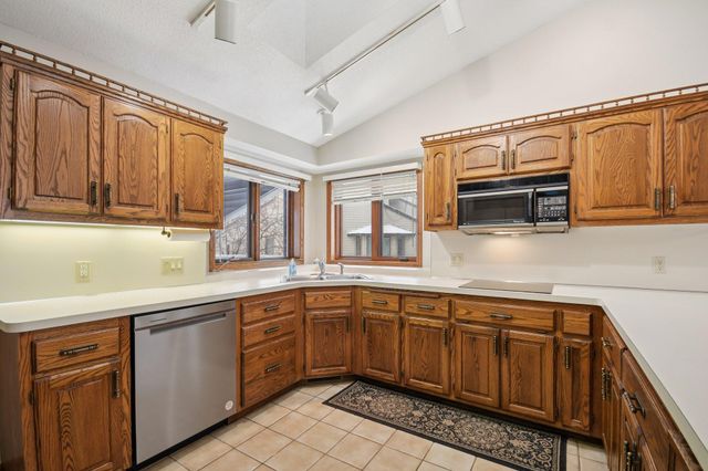 3690 Widgeon Way, Eagan, MN 55123