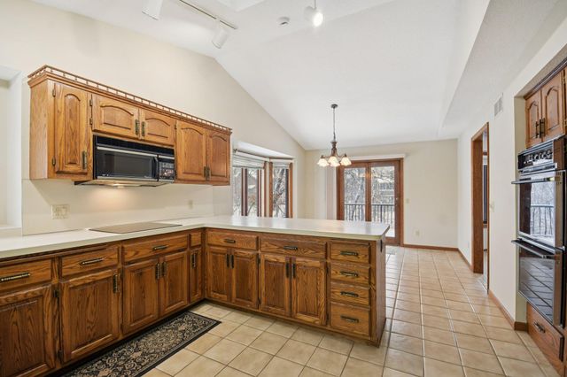 3690 Widgeon Way, Eagan, MN 55123