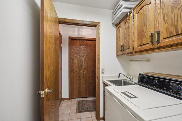 3690 Widgeon Way, Eagan, MN 55123