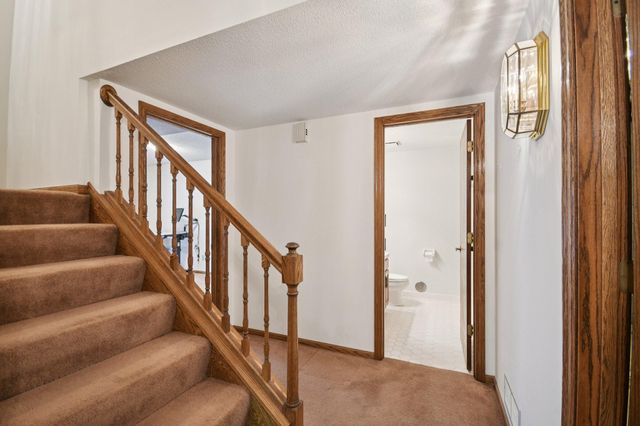 3690 Widgeon Way, Eagan, MN 55123