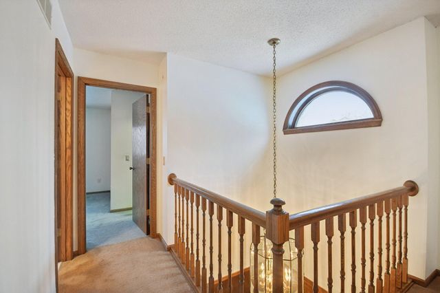 3690 Widgeon Way, Eagan, MN 55123