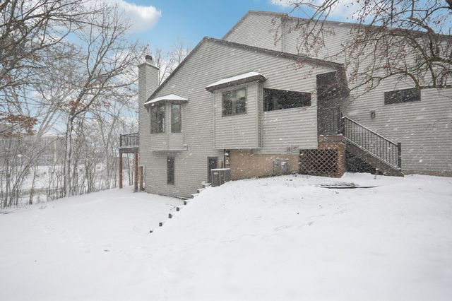 3690 Widgeon Way, Eagan, MN 55123