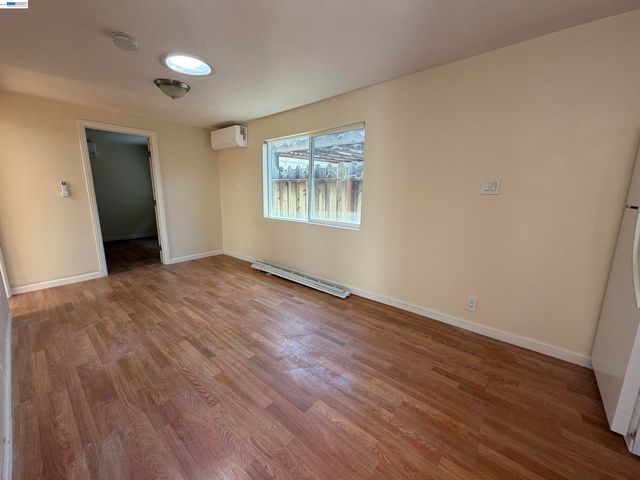 372 6TH Ave, Menlo Park, CA 94025