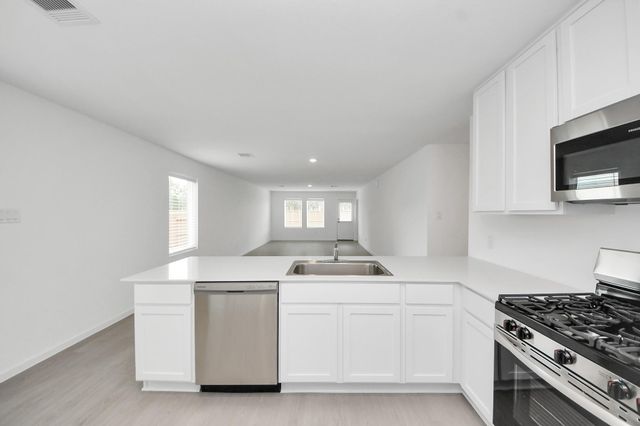 7730 Lavender Jade Drive, Rosharon, TX 77583