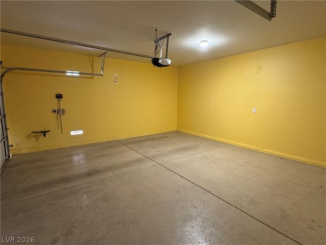 8930 Catfish Stream Avenue, Las Vegas, NV 89178