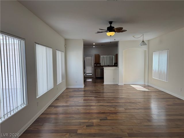 8930 Catfish Stream Avenue, Las Vegas, NV 89178