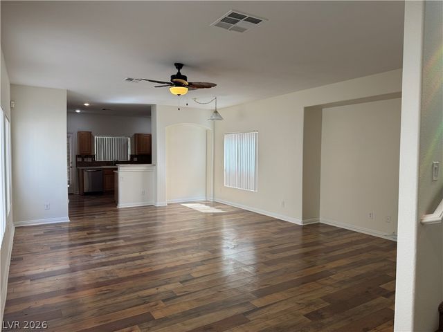 8930 Catfish Stream Avenue, Las Vegas, NV 89178