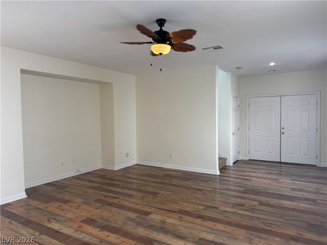 8930 Catfish Stream Avenue, Las Vegas, NV 89178