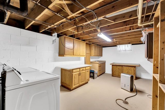 2710 6 Mile ROAD, Racine, WI 53402