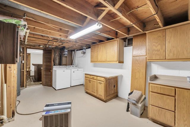 2710 6 Mile ROAD, Racine, WI 53402