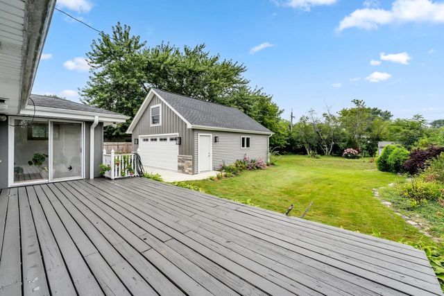 2710 6 Mile ROAD, Racine, WI 53402
