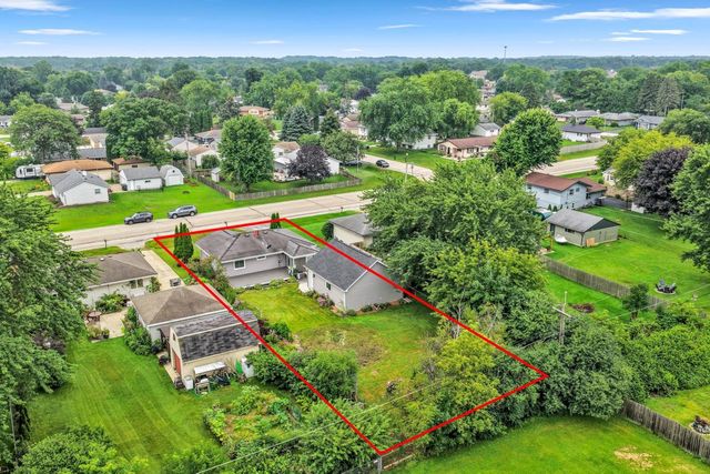 2710 6 Mile ROAD, Racine, WI 53402