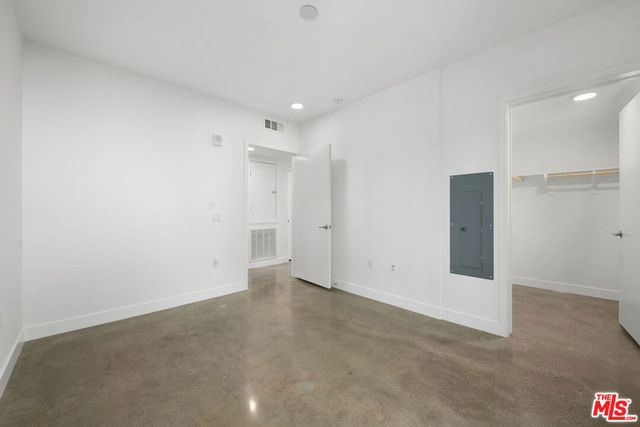 1250 N Fairfax Avenue 206, West Hollywood, CA 90046