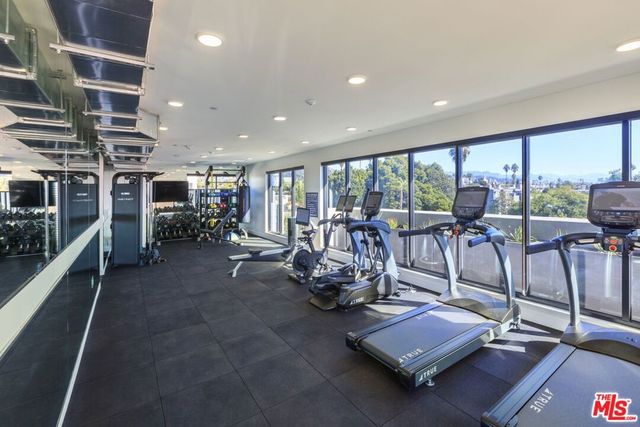 1250 N Fairfax Avenue 206, West Hollywood, CA 90046