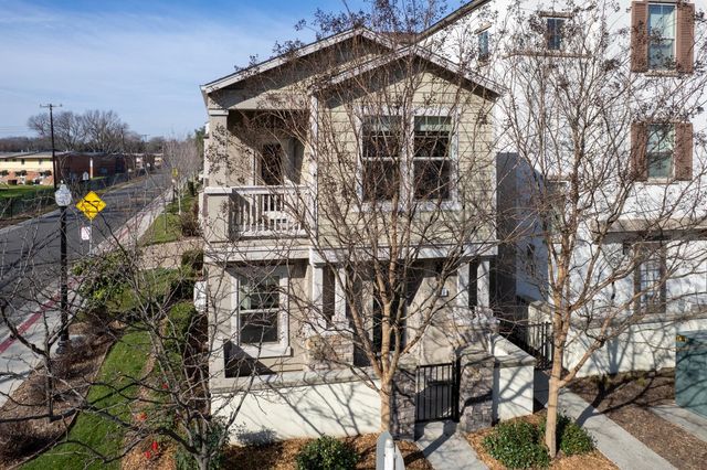 489 McClatchy Way, Sacramento, CA 95818