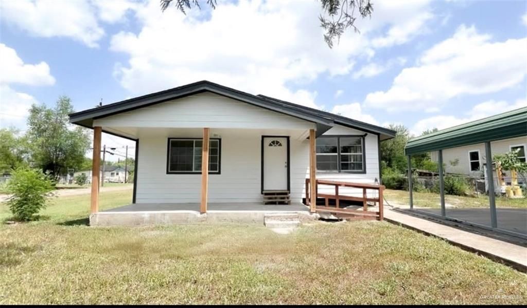 302 La Jara Road, Santa Rosa, TX 78593