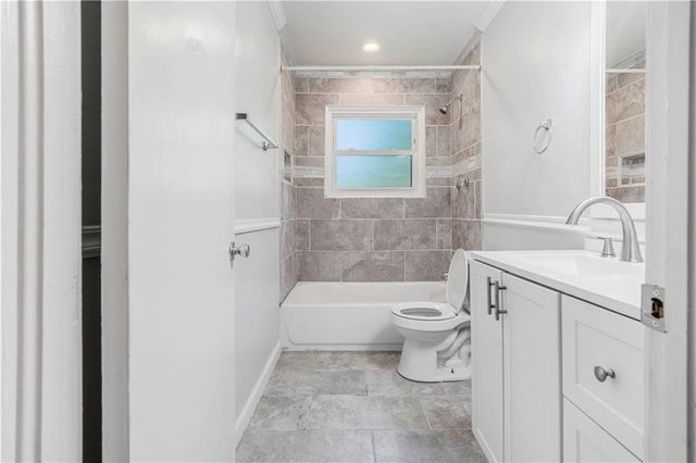 60 Oak Street, Mobile, AL 36608