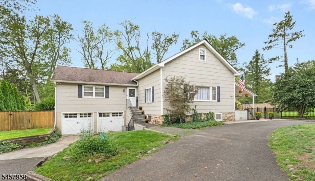 769 Chimney Rock Rd, Bridgewater Twp., NJ 08836 — exterior