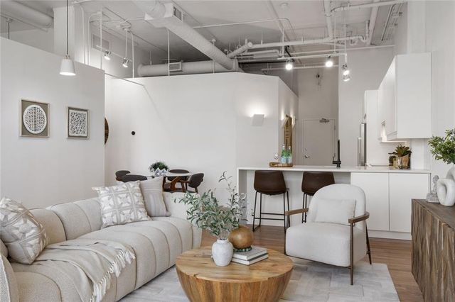 3235 Roswell Road NE 703, Atlanta, GA 30305
