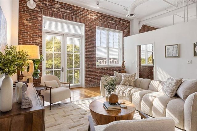 3235 Roswell Road NE 703, Atlanta, GA 30305