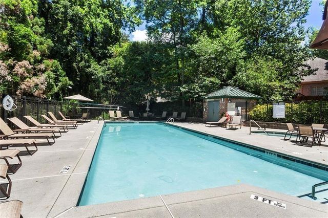 3235 Roswell Road NE 703, Atlanta, GA 30305