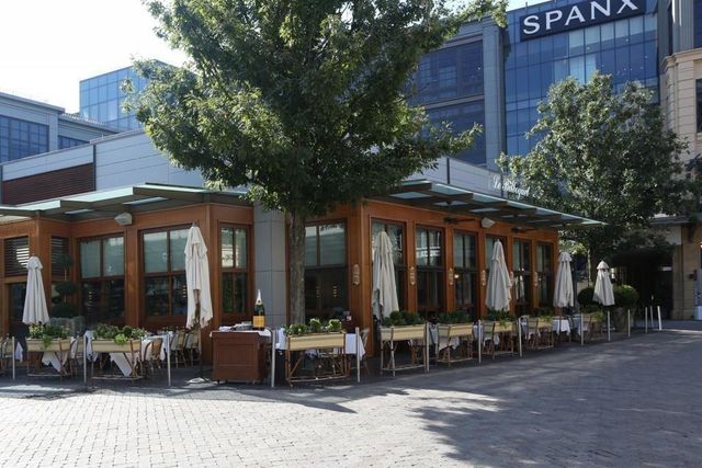 3235 Roswell Road NE 703, Atlanta, GA 30305