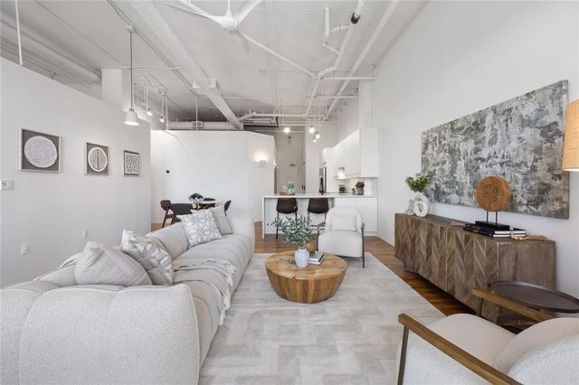 3235 Roswell Road NE 703, Atlanta, GA 30305