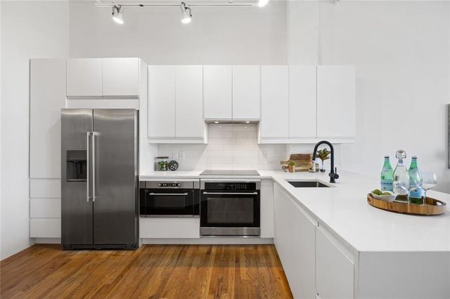 3235 Roswell Road NE 703, Atlanta, GA 30305