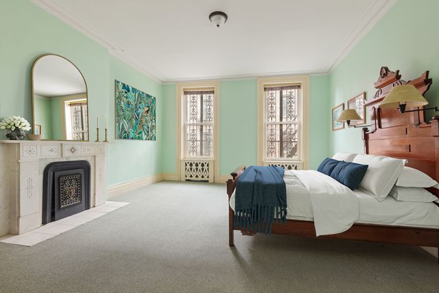 234 W 22nd Street, New York City, NY 10011