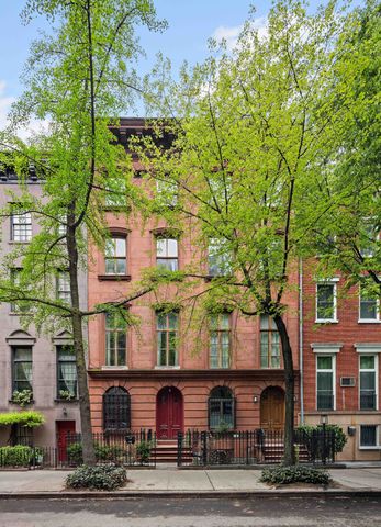 234 W 22nd Street, New York City, NY 10011