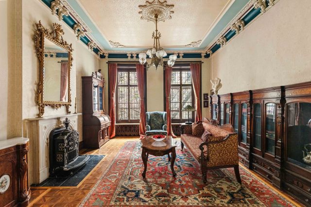 234 W 22nd Street, New York City, NY 10011